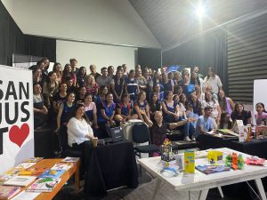 Estudiantes del Profesorado de Educación Inicial participaron de la Charla–Taller “Imágenes y Palabras”